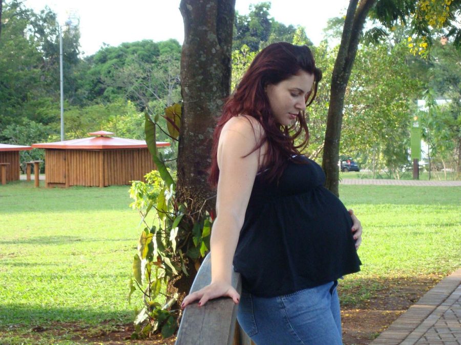 Jaya grávida do Rafael, em 2009